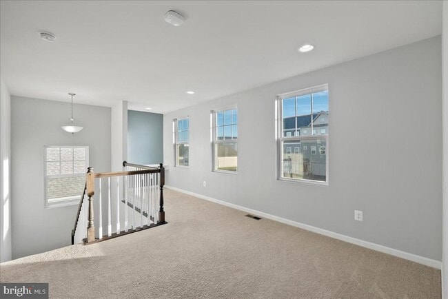 Building Photo - 115 Interlace Wy