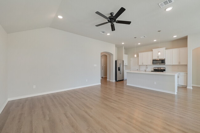 Building Photo - 3441 Utah Ct
