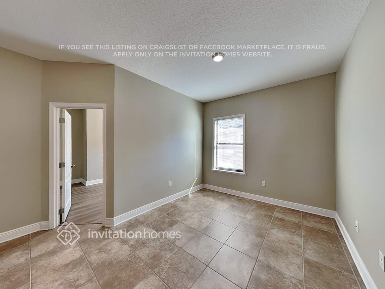 Building Photo - 7526 39th Ave E