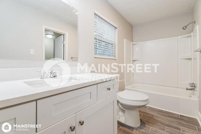 Building Photo - 4663 GREENBRIAR Trail SW, Atlanta, GA 30331