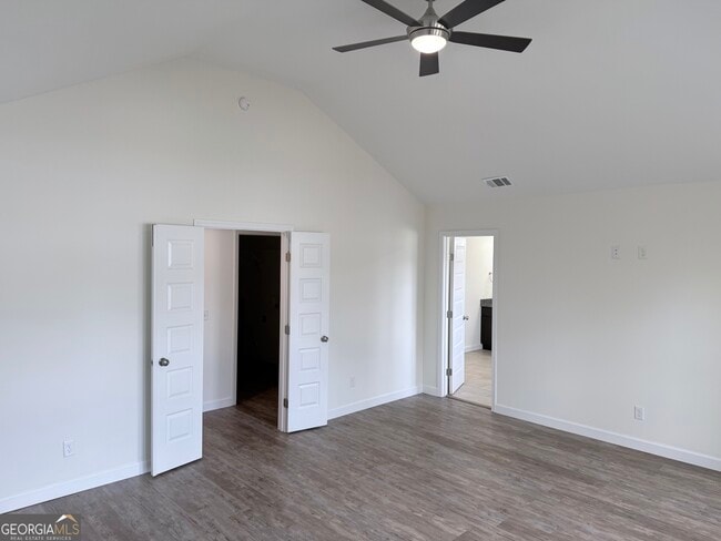 Building Photo - 410 N Caswell St