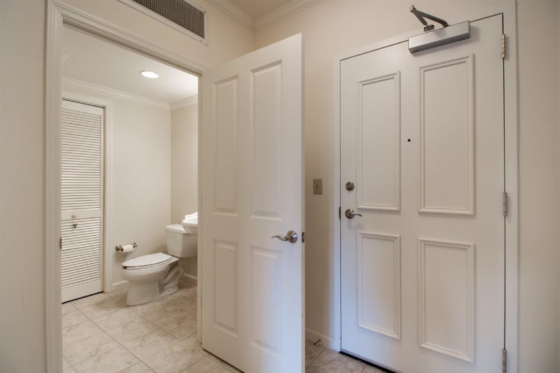 Building Photo - 121 N Monroe St