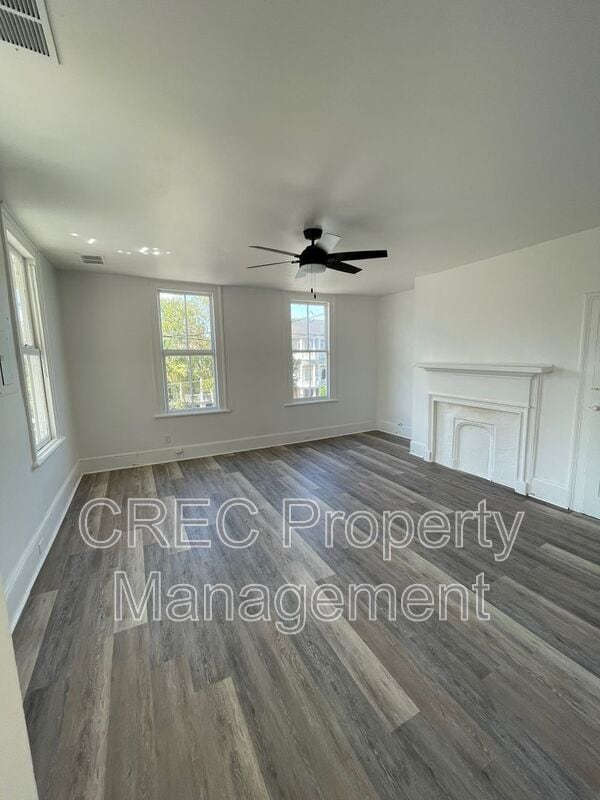 Building Photo - 45 Chapel St