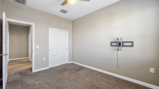 Building Photo - Solar home with a pool in Lucero (Estrella Mountain Ranch)