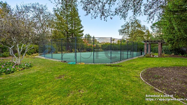 Building Photo - 16000 Greenwood Rd