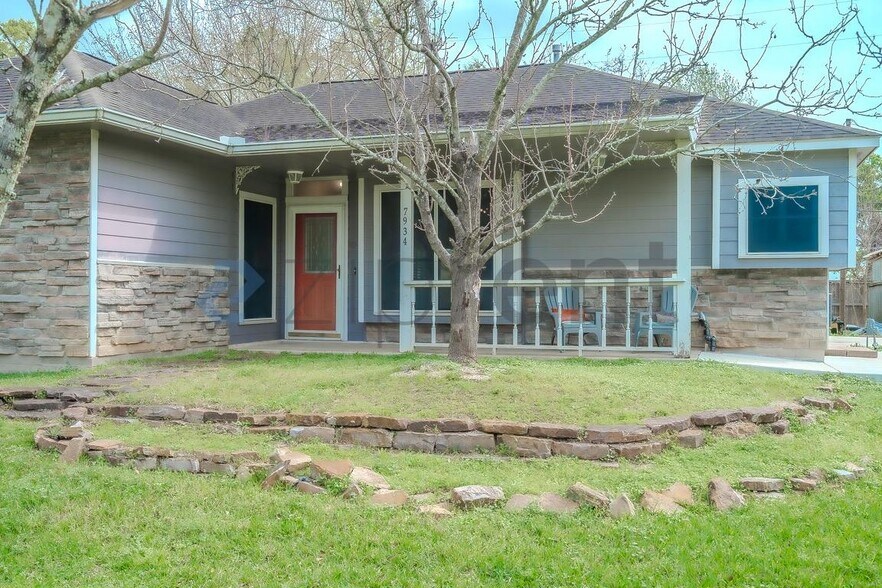 Building Photo - 7934 Round Rock Dr