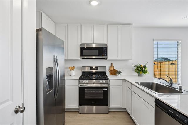 Building Photo - 3012 Tooley Dr