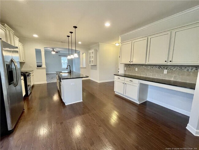 Building Photo - 3037 Eaglecrest Ln