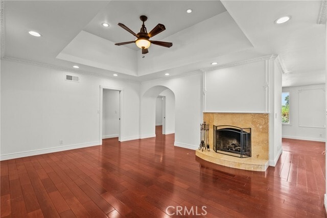 Building Photo - 23036 Burbank Blvd