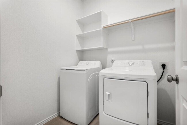 Building Photo - 191 Rodney Boat Rd