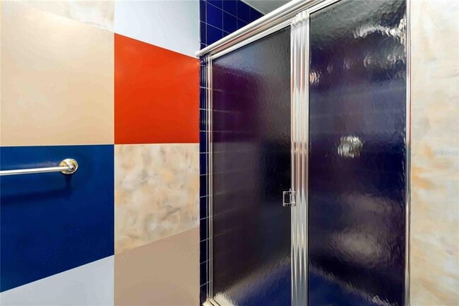 Building Photo - 62 W Colonial Dr