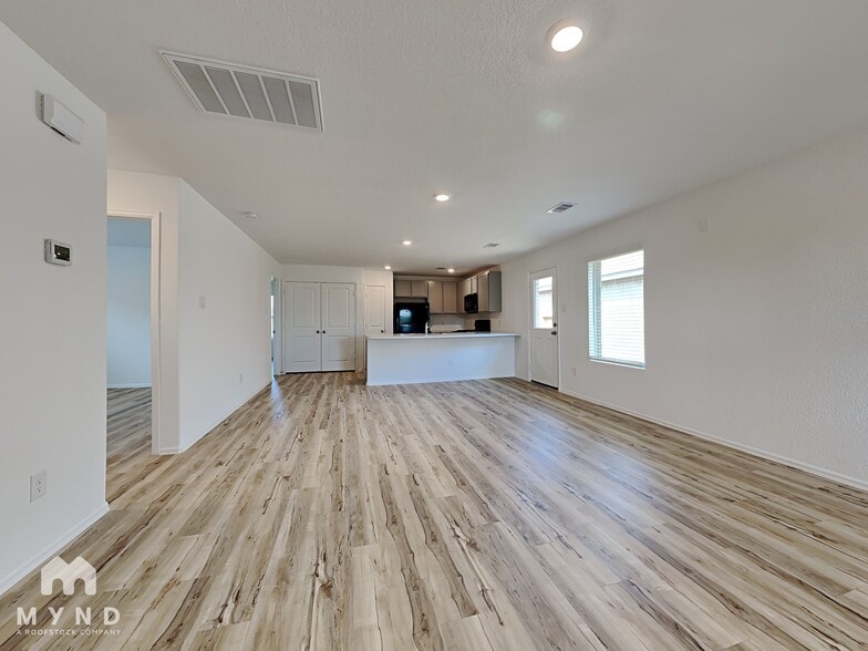 Building Photo - 27022 Winward Crk Trl