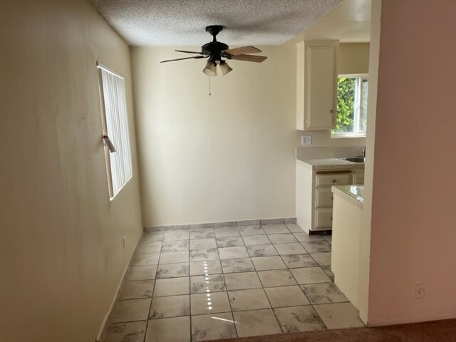 Building Photo - 1712 S Ridgeley Dr