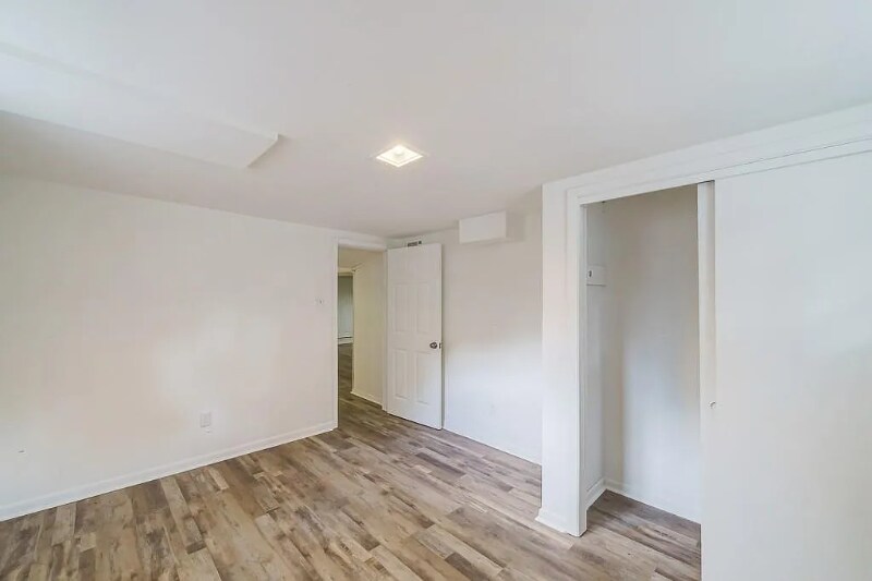 Building Photo - 254 Richardson Rd NW