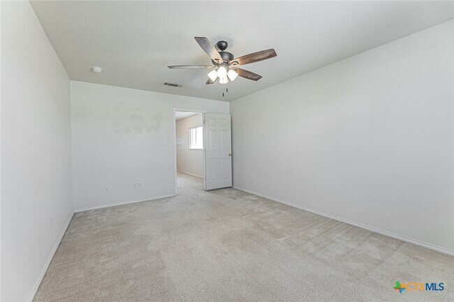 Building Photo - 514 Prospector Trl