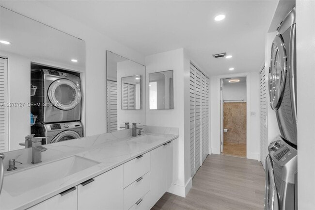 Building Photo - 11755 SW 18th St