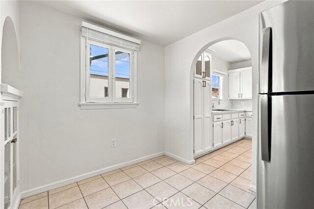 Building Photo - 5915 Morrill Ave