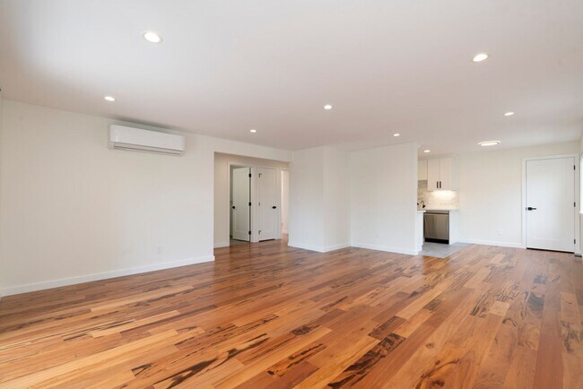 Building Photo - Park Place Apartments