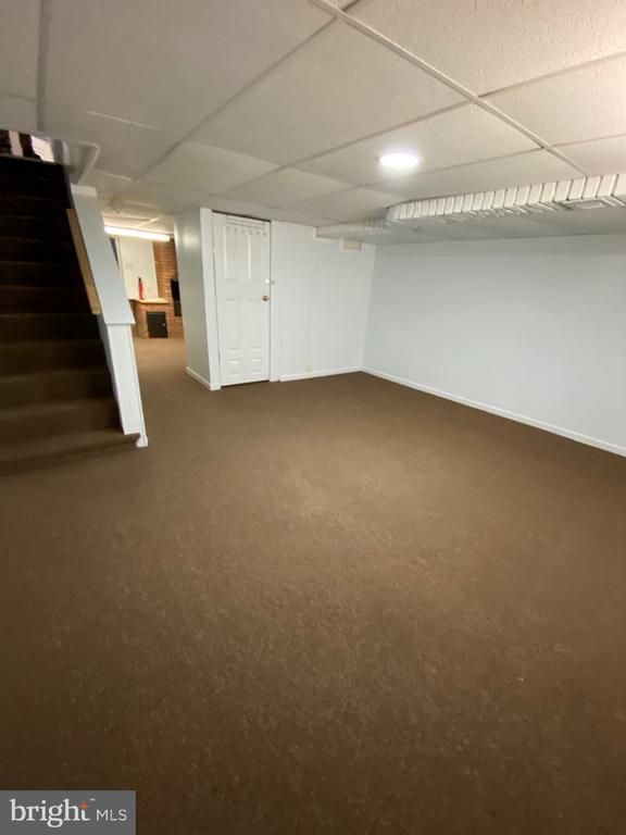 Building Photo - 2167 Graythorn Rd