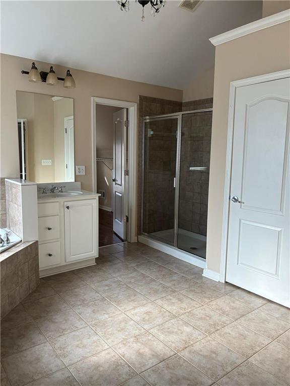 Building Photo - 1880 Manor View