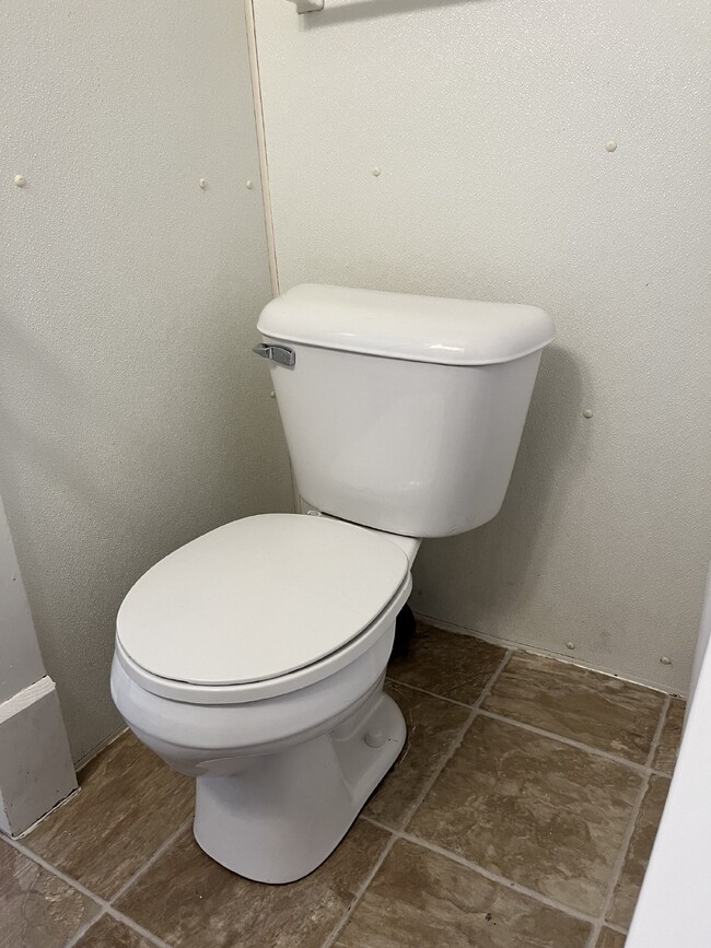 Building Photo - GREAT LEASE OPPORTUNITY 1 BEDROOM 1 BATH  GREAT LOCATION NASHVILLE, TN