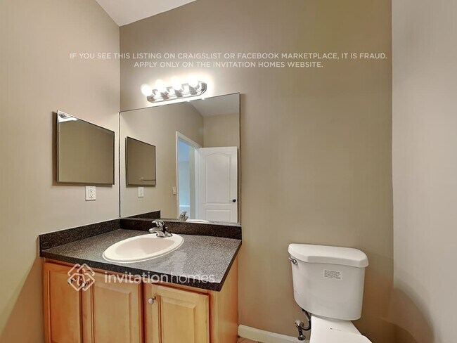 Building Photo - 276 Berenger Walk