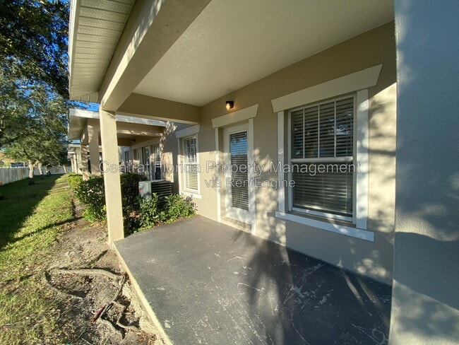 Building Photo - 2076 Cypress Bay Blvd