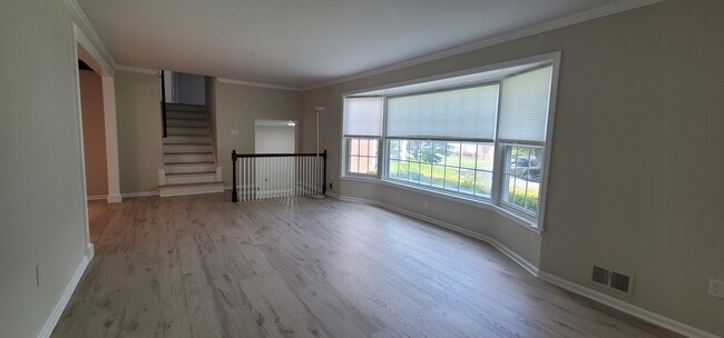 Building Photo - 12812 Bluet Ln