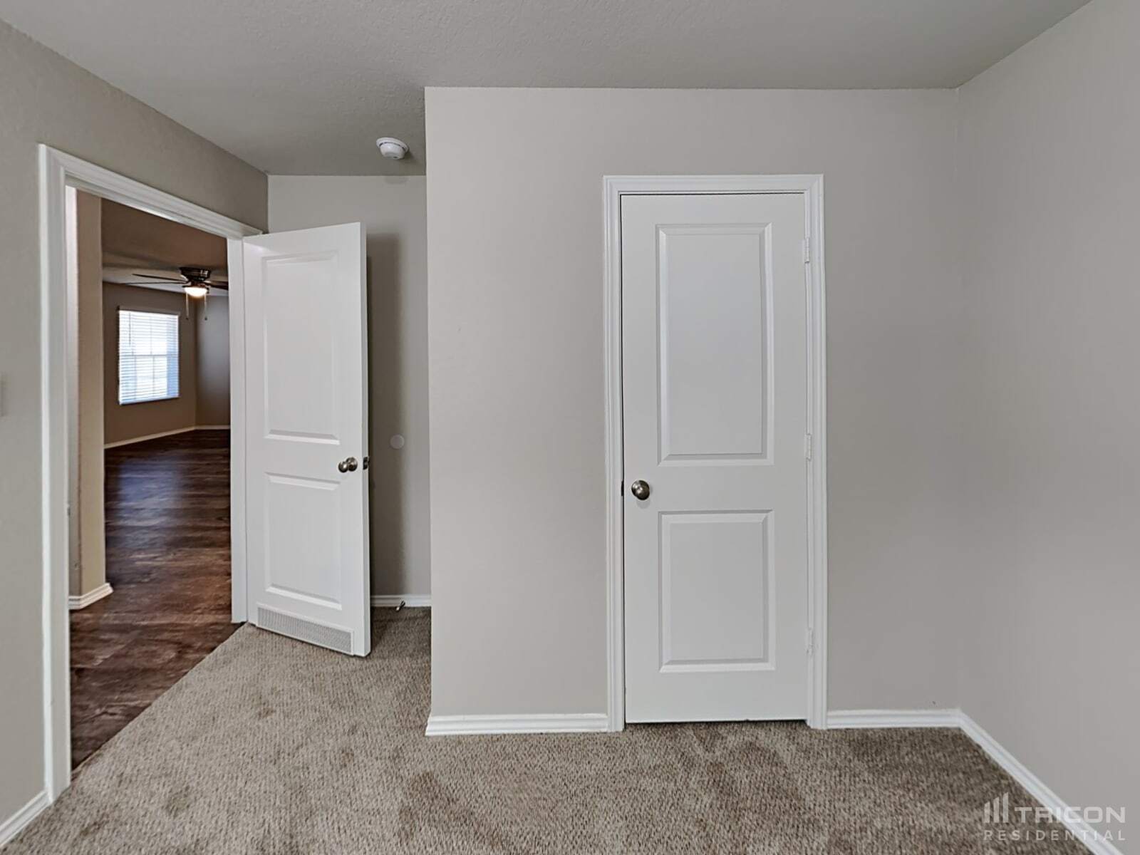 Building Photo - 8718 Segura Wy