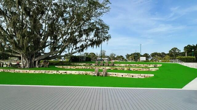 Building Photo - 1132 SE Oriental Ave