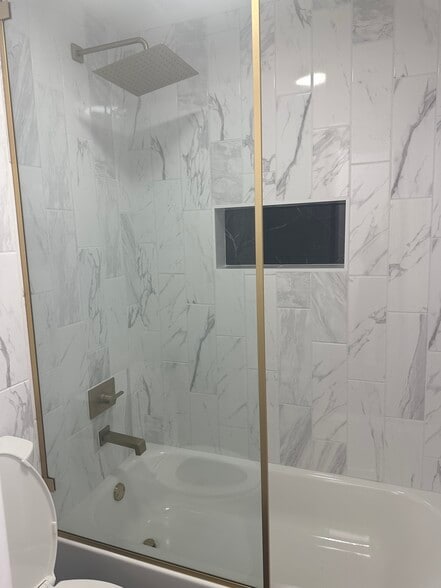 Building Photo - 304 Dunbar Dr