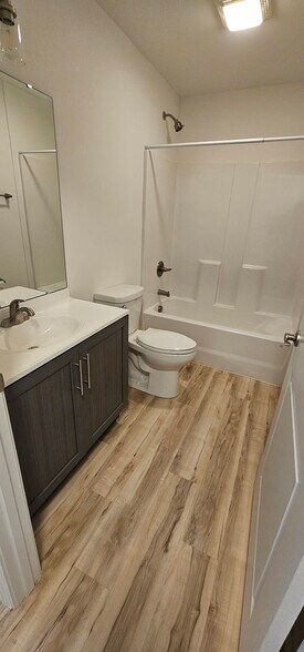 Building Photo - 936 Osage Villa Ct