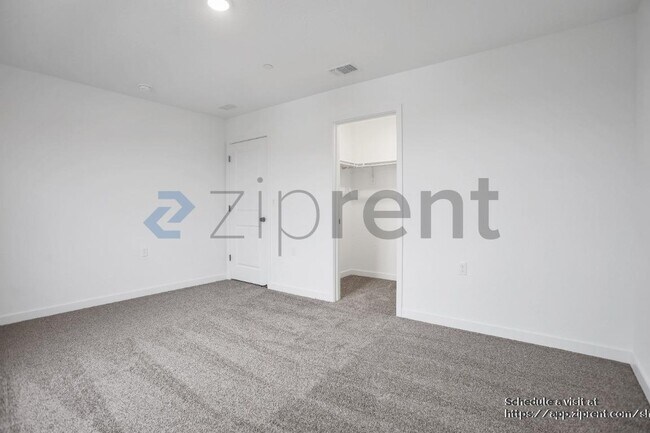 Building Photo - 4636 Sami Jo Dr