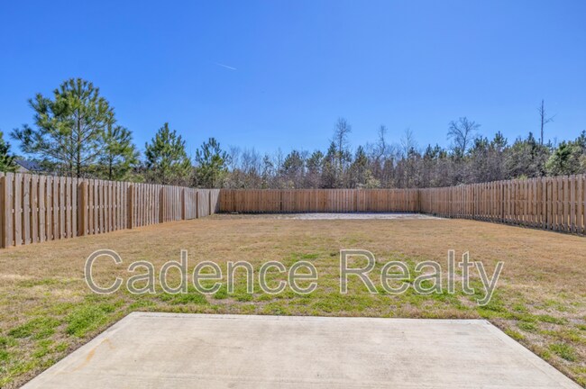 Building Photo - 1625 Grey Cliff Run