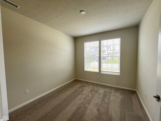 Building Photo - 13153 Himalaya Cir