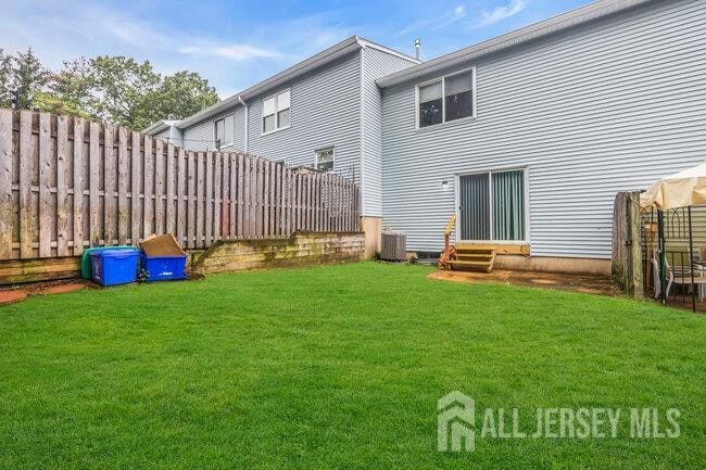 Building Photo - 54 Dogwood Ct