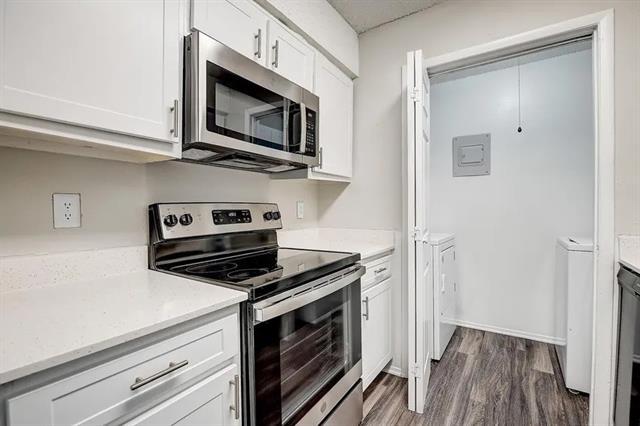 Building Photo - 6115 Jack Finney Blvd