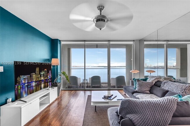 Building Photo - 800 Claughton Island Dr