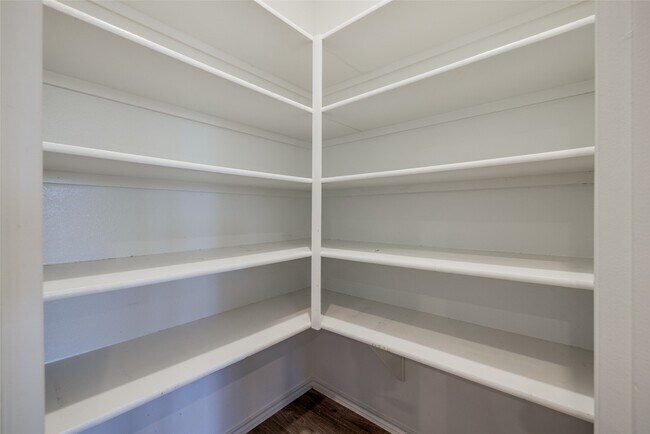 Building Photo - 20818 Marigold Meadows St
