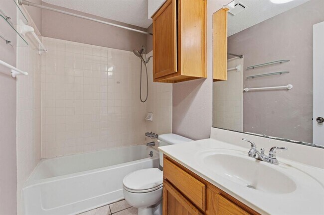 Building Photo - 8401 Horton Trail