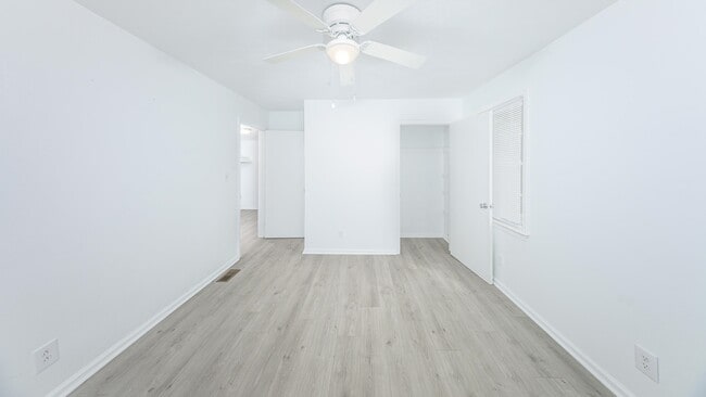 Building Photo - 1637 Atkamire Dr