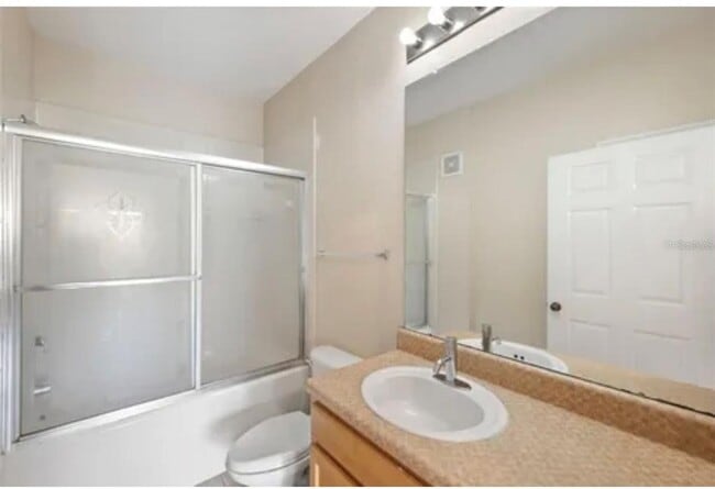 Building Photo - 10209 Courtney Palms Blvd