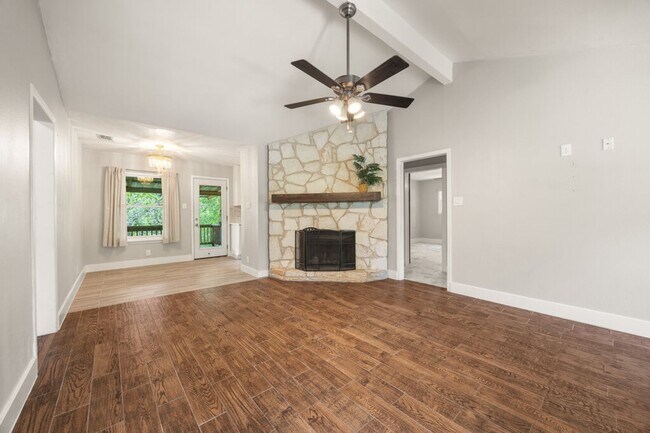 Building Photo - Ranger Creek Gem