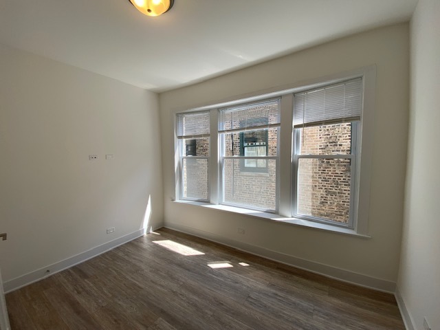 Building Photo - 1053 W Columbia Ave