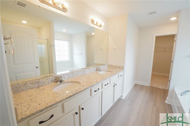 Building Photo - 109 Guana Ln