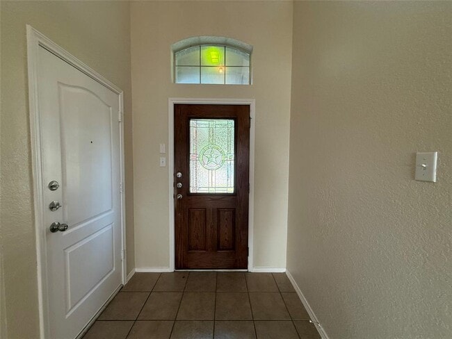 Building Photo - 1529 Tonia Loop