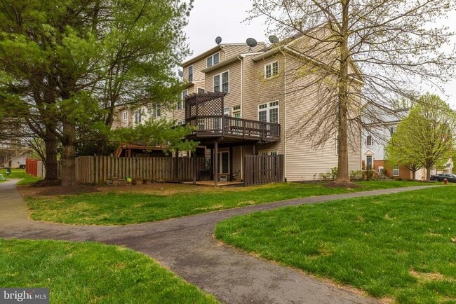 Building Photo - 12691 Heron Ridge Dr