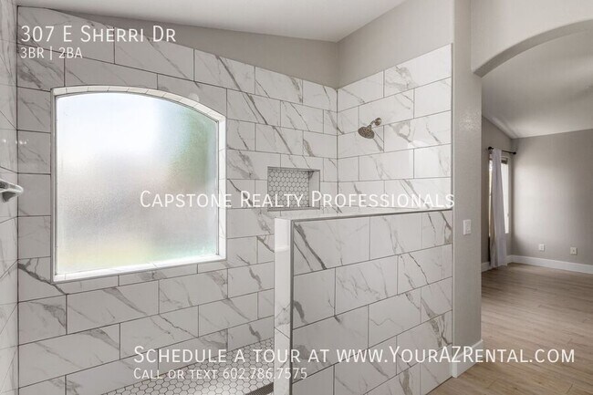Building Photo - 307 E Sherri Dr