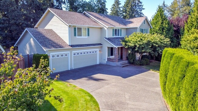 Building Photo - 2709 17th Ave Ct SW