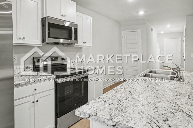 Building Photo - 4159 Hudson Ct SW